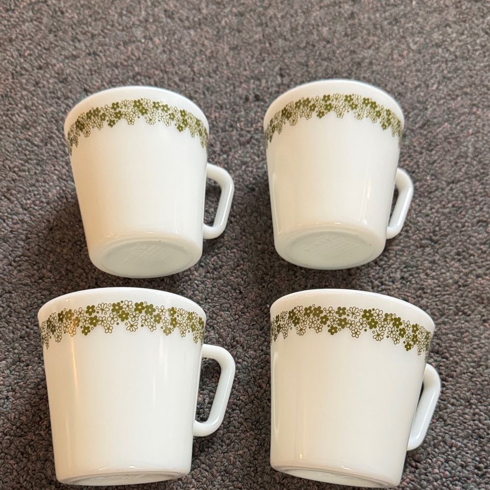 Vintage PYREX Green Crazy Daily Floral Mugs Set of‎ 4